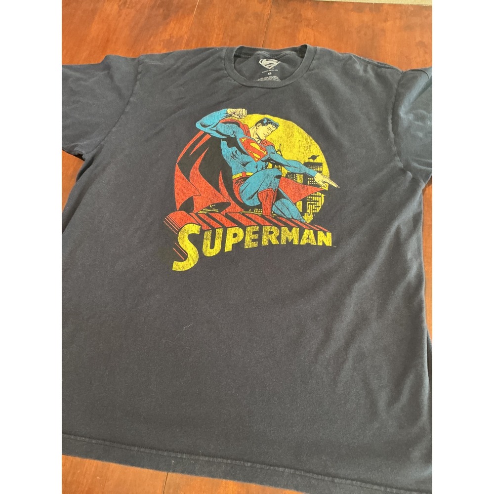 Superman DC Comics Graphic T-Shirt Mens XL Black Distressed Retro Hero Tee